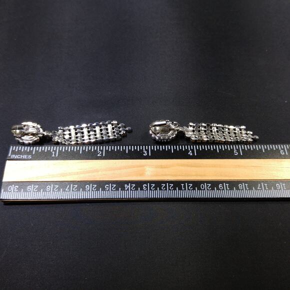 Red & Clear Long Rhinestone Earrings, Dangle , 1960s Vintage Jewelry - Picture 6 of 10